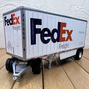 DM半挂车车厢场景摆设 50联邦快递车厢合金模型摆件