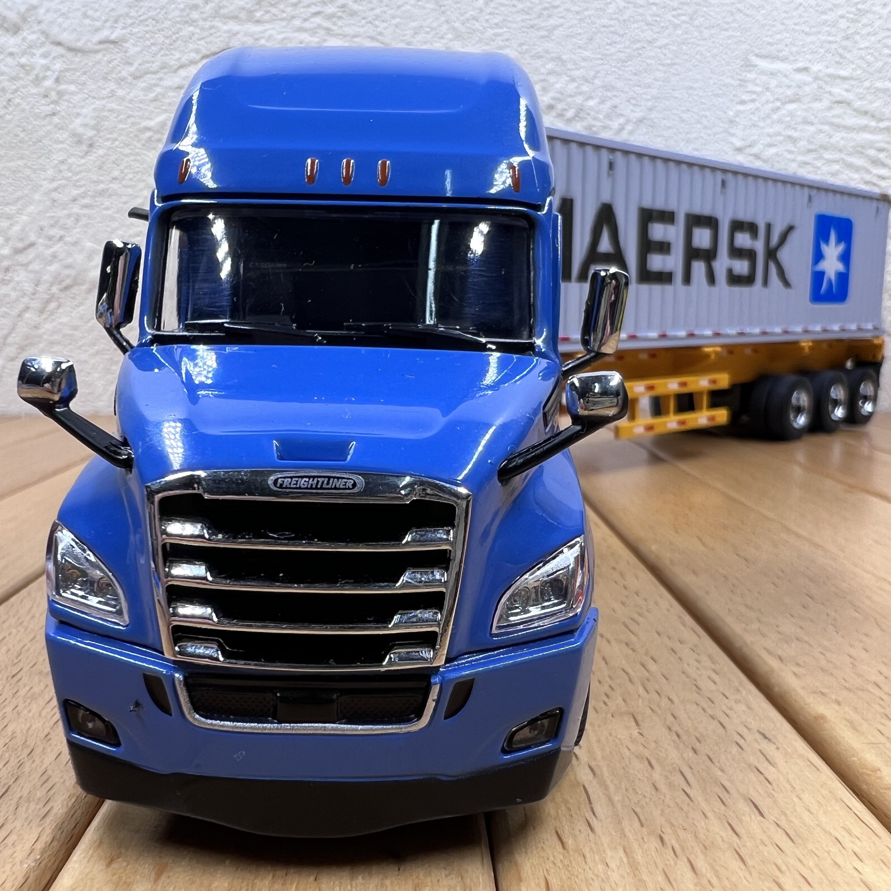 DM 1:50福莱纳卡斯卡迪亚牵引车合金模型汽车摆件卡车场景摆设