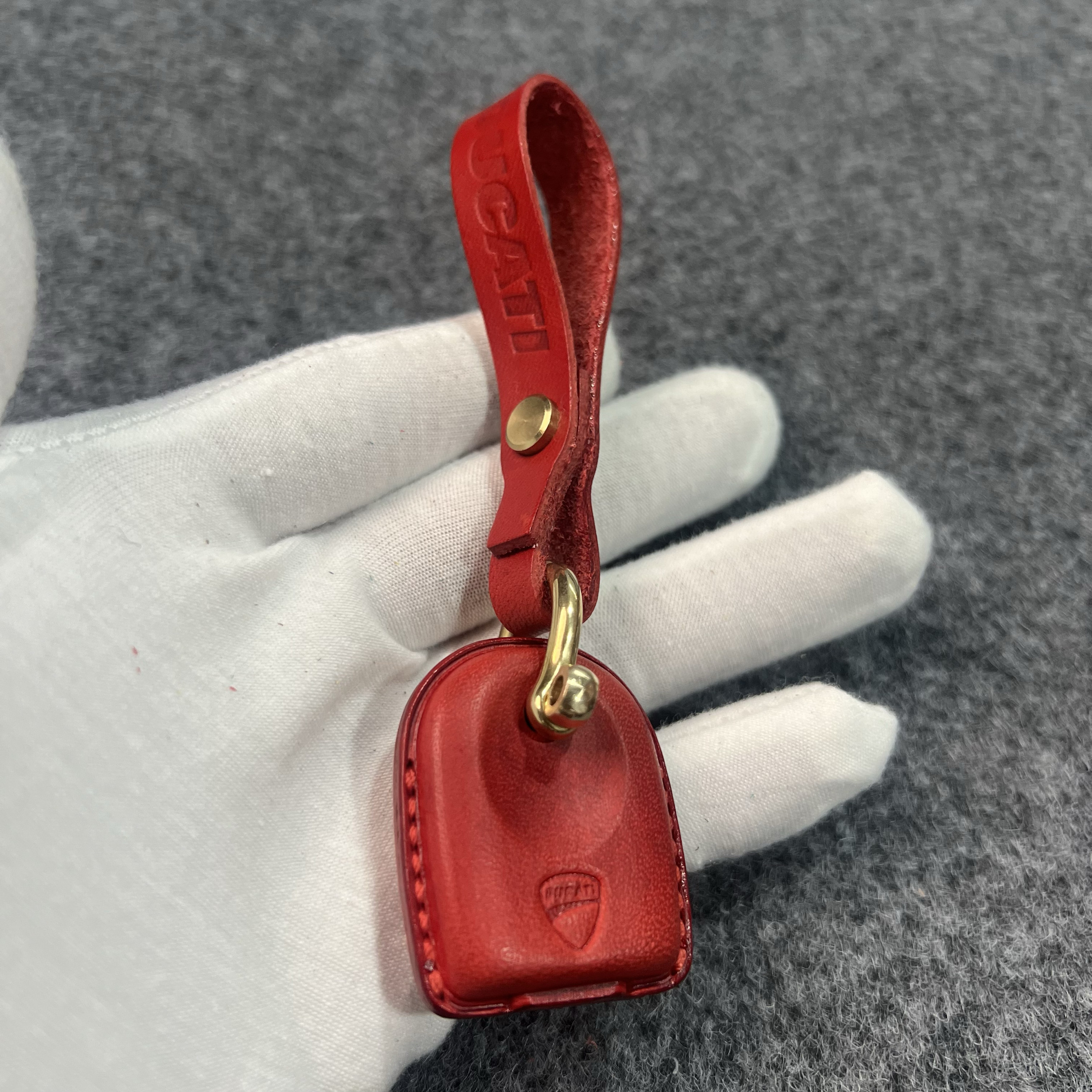 适用杜卡迪821 748 749 696 996 999 848 手工钥匙套 头层牛皮