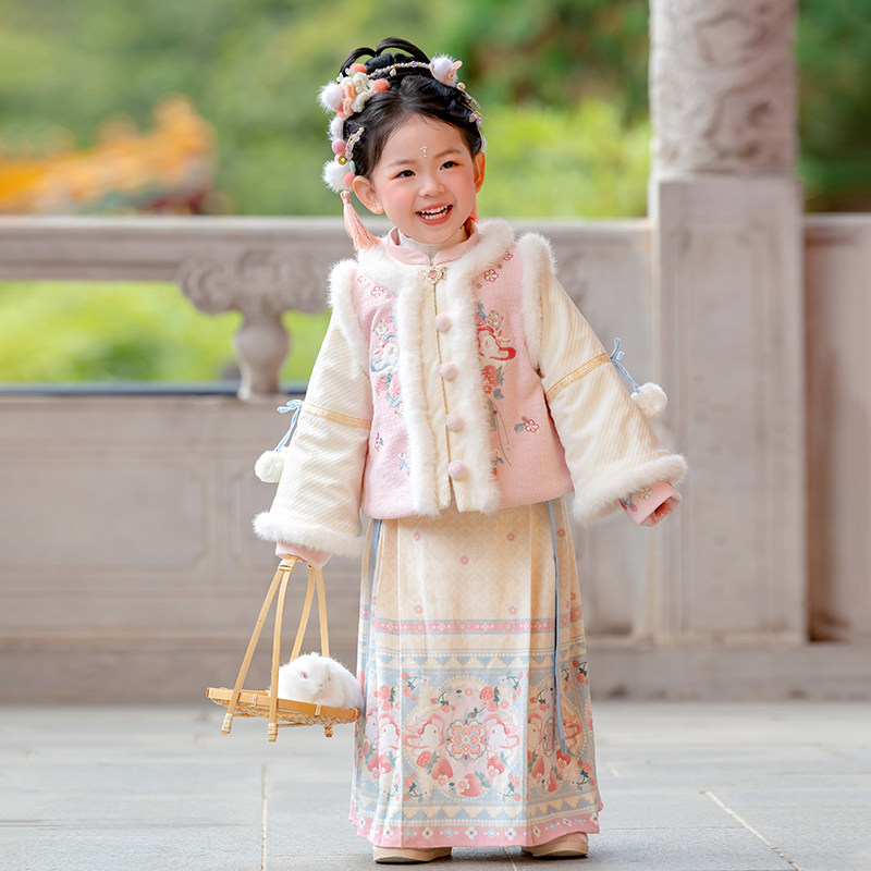 汉服女童2025冬季新款儿童古风超仙马面裙明制套装女孩加厚拜年服,童装/婴儿装/亲子装,汉服,淘宝优惠券,粉丝福利购,淘宝优惠卷