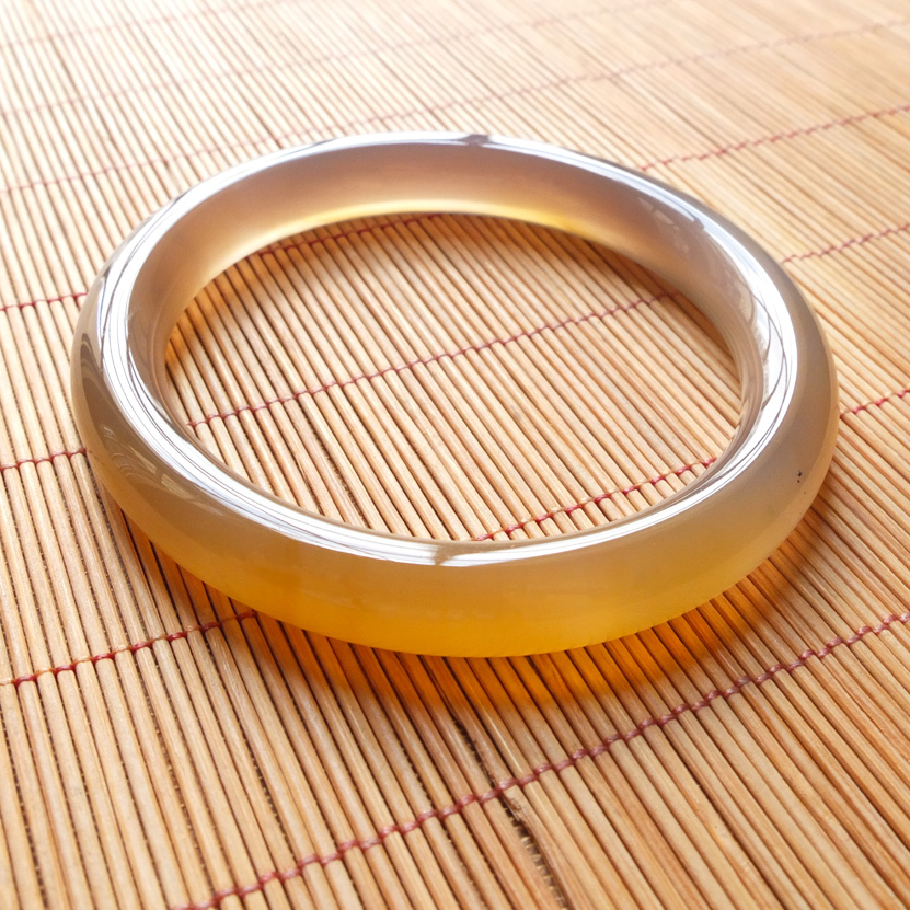 沛孚天然玛瑙玉髓圆条手镯包邮