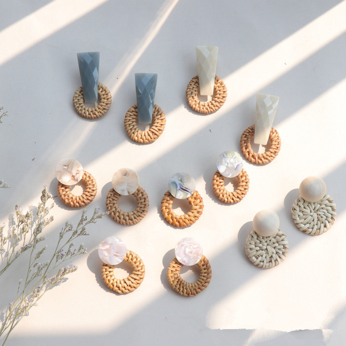 韩国圆形镂空复古同款耳环