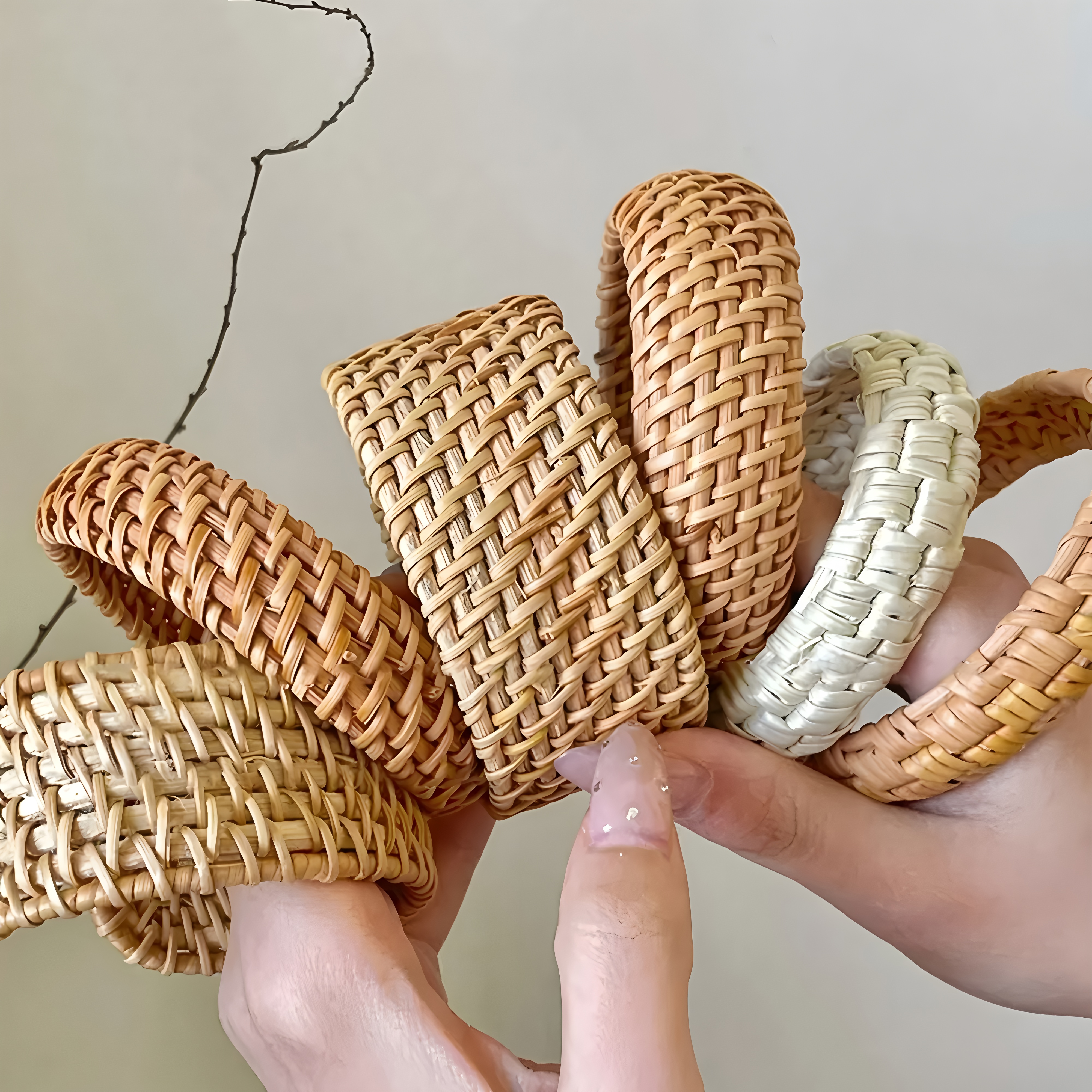 新款度假沙滩风藤编宽手镯波西米亚草编手环草编复古圆圈手镯女