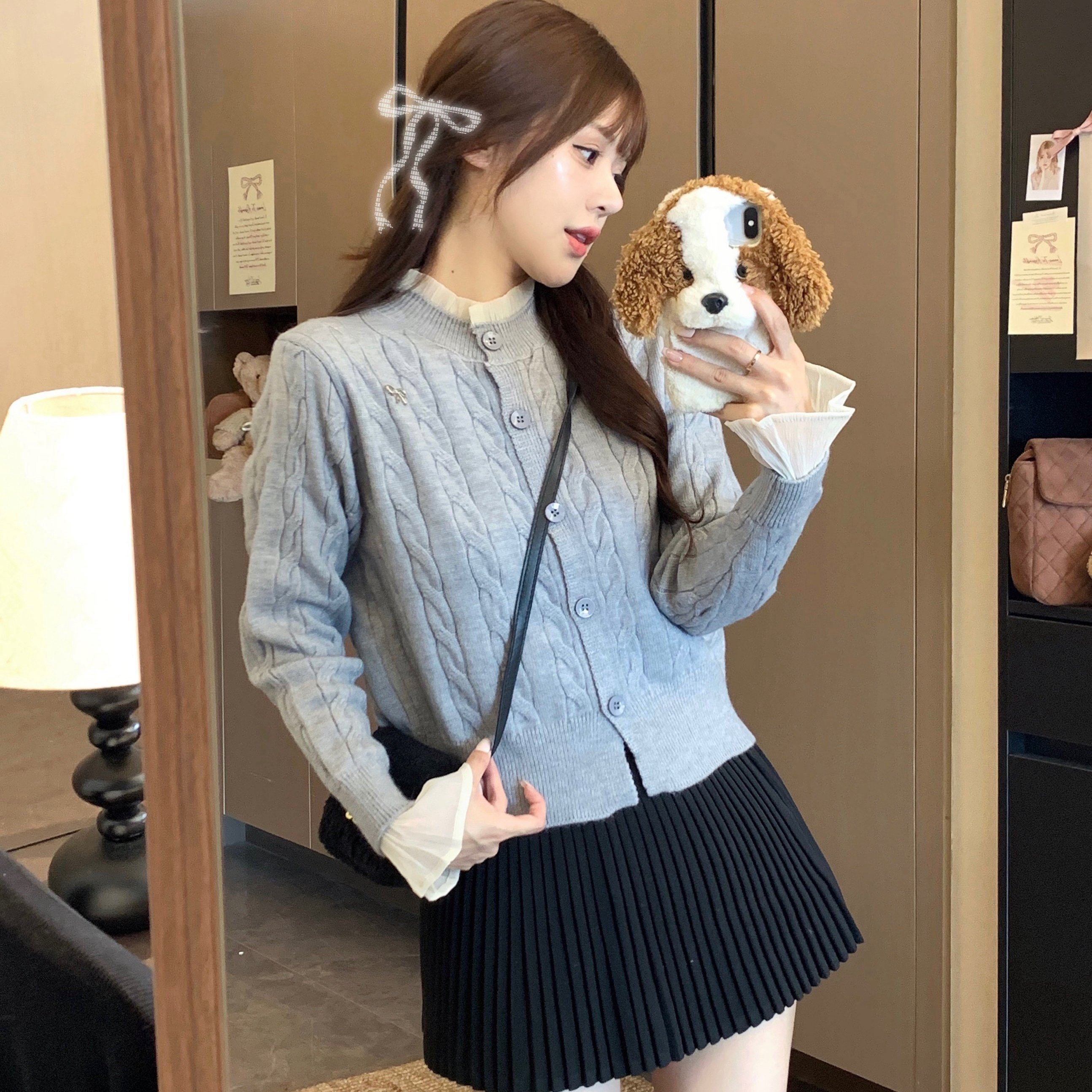 韩系学院风假两件木耳边麻花毛衣开衫女短款百搭圆领针织衫