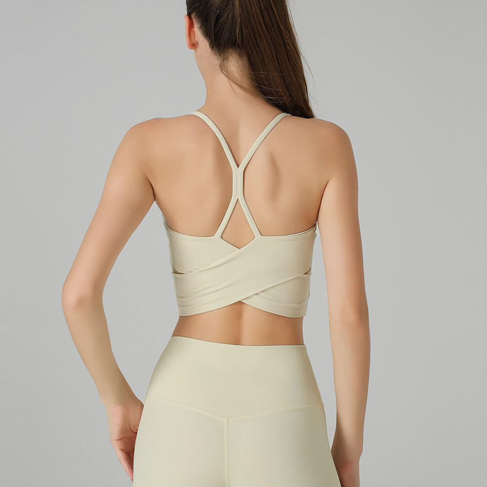 2025新款运动背心女细肩带美背防震聚拢固定胸垫健身瑜伽文胸外穿