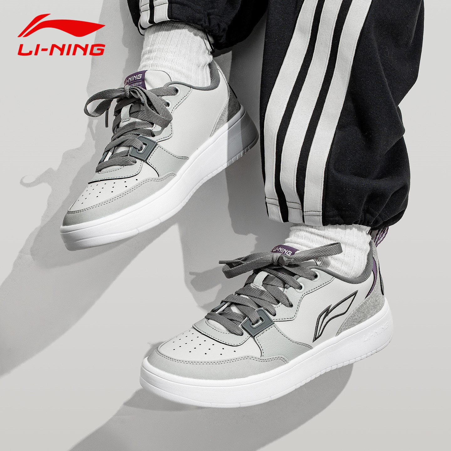 李宁轻潮板鞋秋季新款透气软底