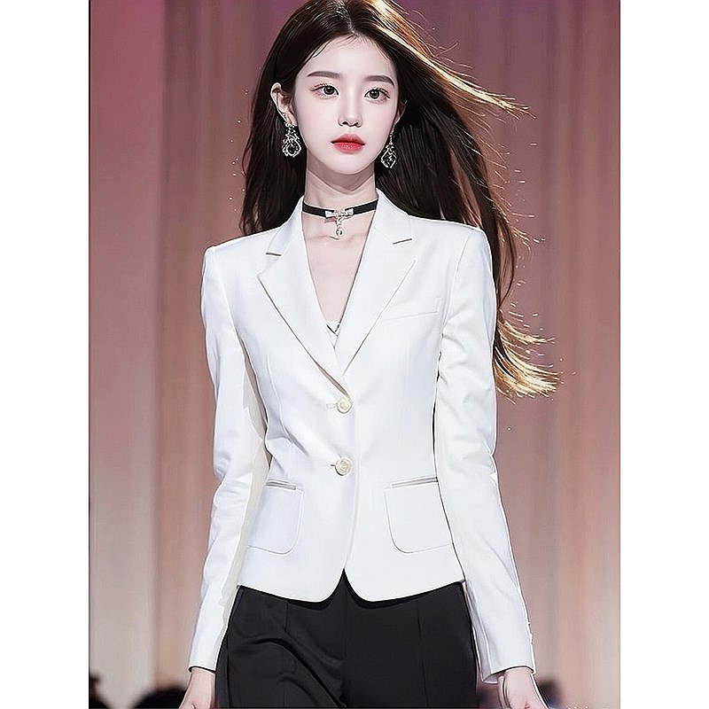 现货韩系早秋独特超好看洋气独z特别致白色短款西装外套女高级感