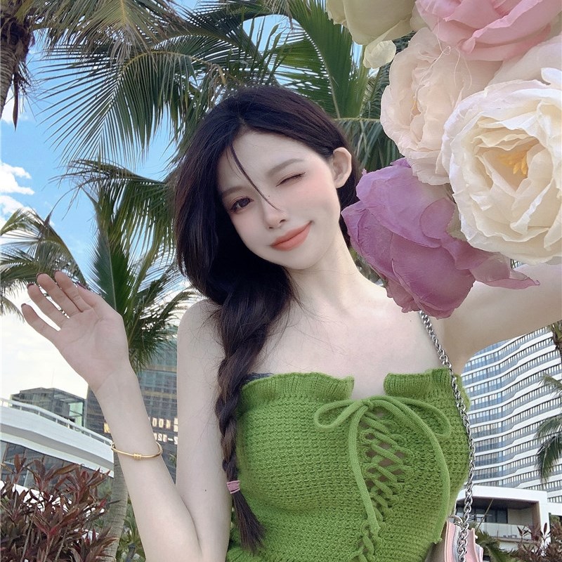 速发夏季设计感小众绿色吊带搭穿性感背心抹胸内别奶甜外致上衣装