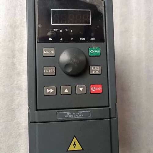 议价韦肯变频器MC500T2R20G/4R00P