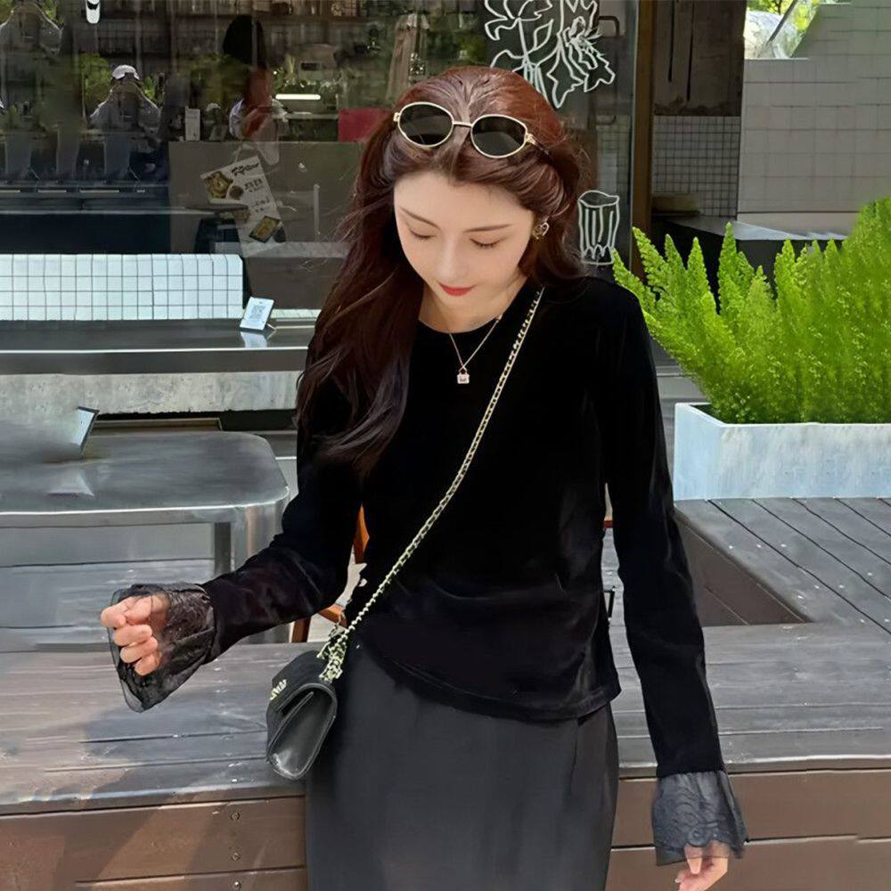 大码女装高级感黑色丝绒网纱袖子上衣秋季新款胖mm显瘦内搭打底衫