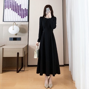 收腰气质减龄显瘦连衣裙女 新款 法式 高级感重工长裙子女2025秋冬季
