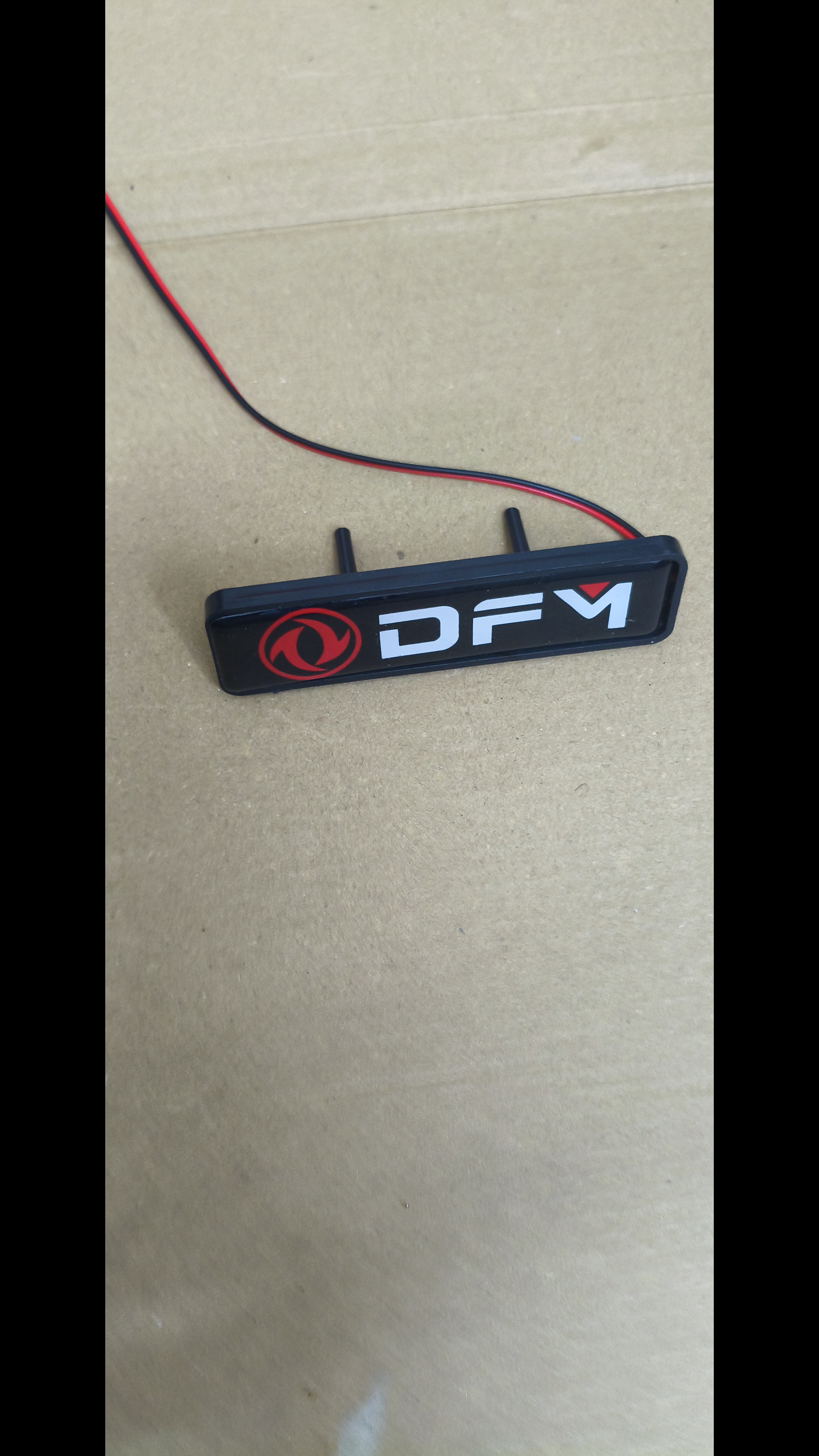 东风汽车发光车标灯LED中网灯前栅栏装饰中网标日行灯