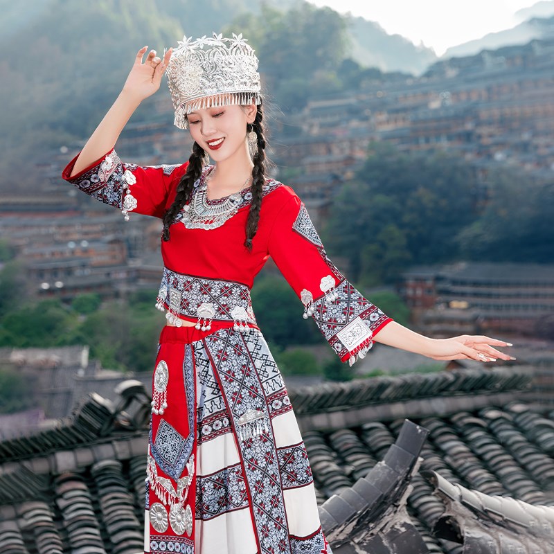 速发贵州苗族服装套装苗疆少少数民族新款苗家婚服摄影旅拍演出服