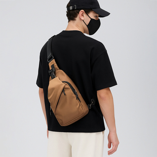 L＆M男士胸包斜挎包女时尚单肩包防水耐磨机能通勤包多功能骑行包