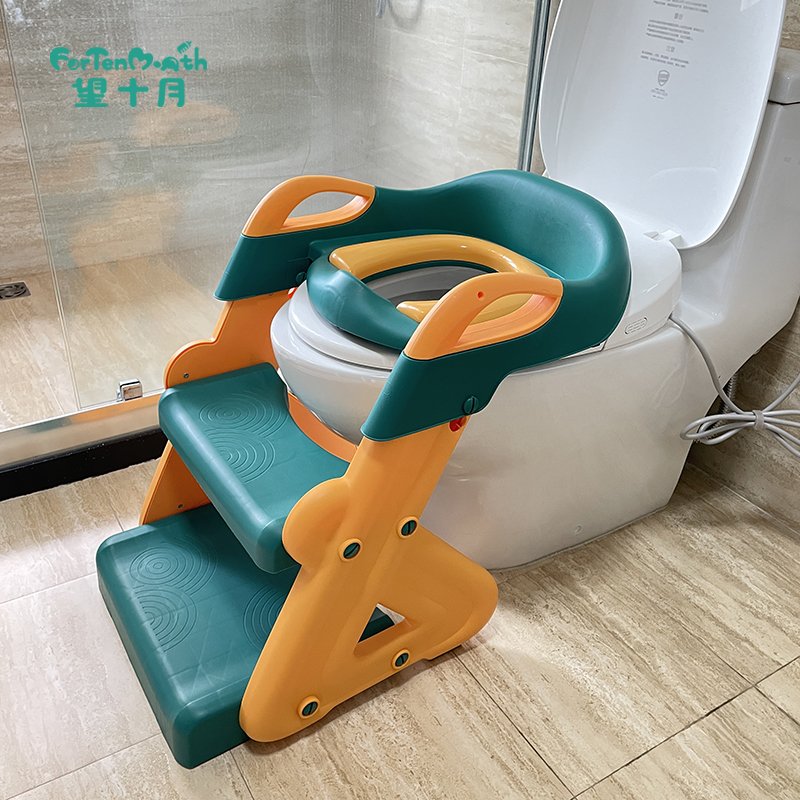小孩厕所坐便器楼梯式