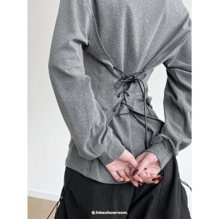 Inbeshowroom美式后绑带收腰V领卫衣女设计感修身显瘦长袖上衣