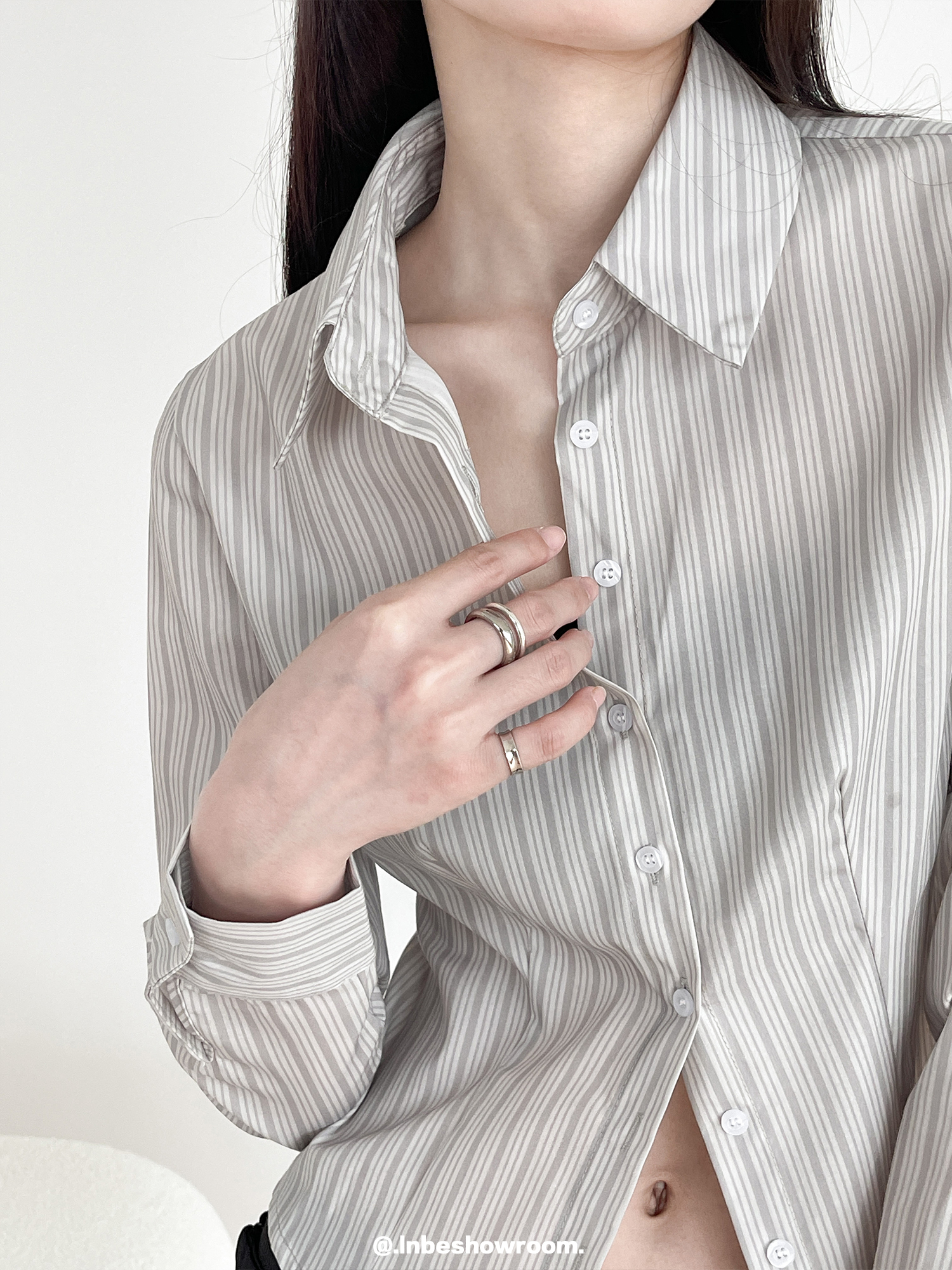 美式灰色条纹修身长袖衬衫女上衣