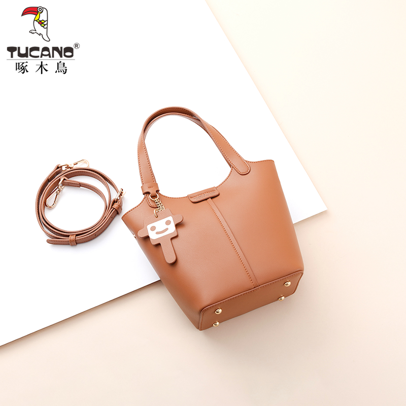 啄木鸟女包新款手提包菜篮子包