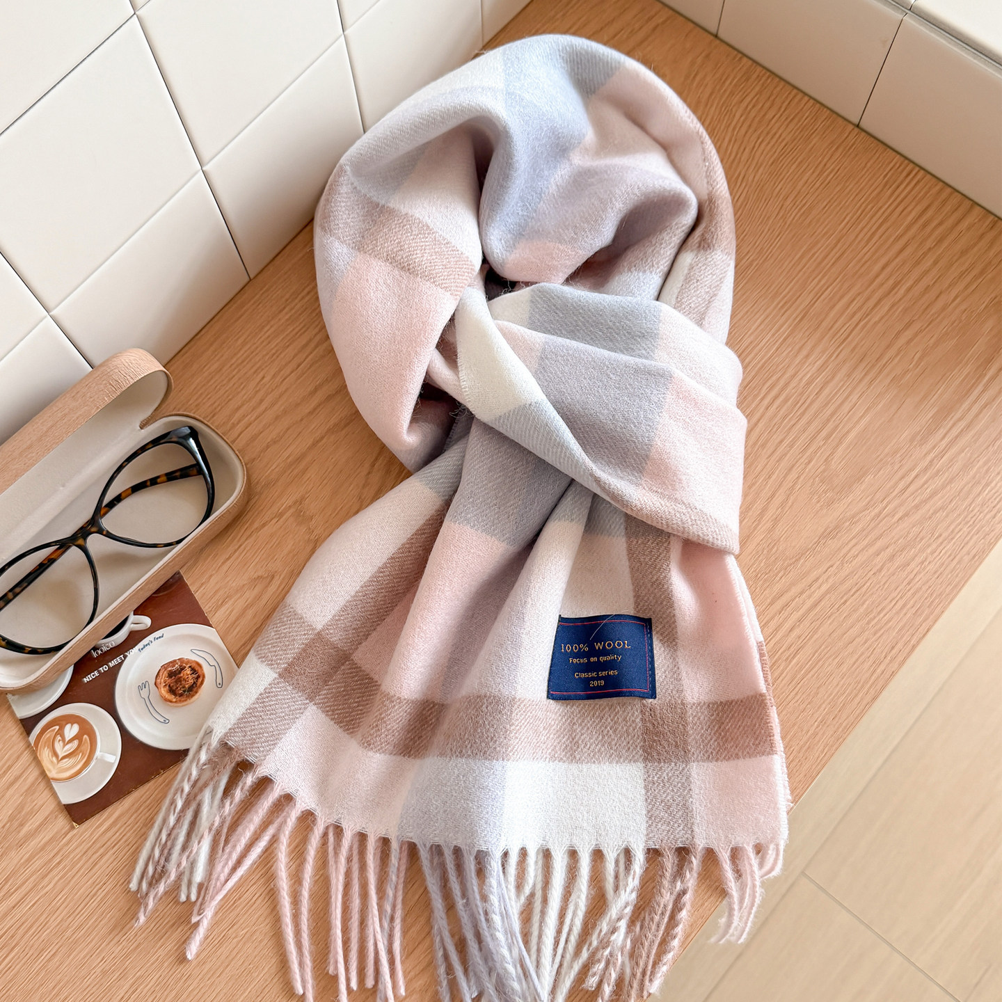 英伦风纯羊毛围巾女冬季百搭粉色格子2026新款送女生女朋友礼盒装