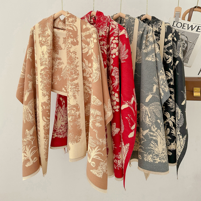 春秋冬季仿羊绒围巾女式双面加厚高级感毛毯披肩时尚洋气高档外搭