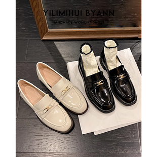 复古粗跟一脚蹬单鞋 英伦学院风中跟圆头真皮乐福鞋 女 一力米灰