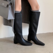 一力米灰2025新款 真皮尖头平跟高筒直筒靴女大筒围显瘦