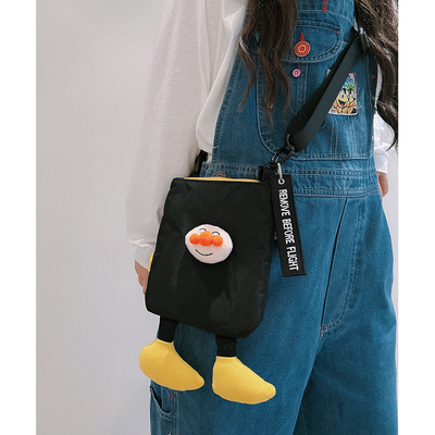 三色补丁咸蛋黄趣味挎包