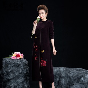 加厚刺绣狐狸绒连衣裙女绣花半高领中长款 毛衣裙中国风羊毛连衣裙