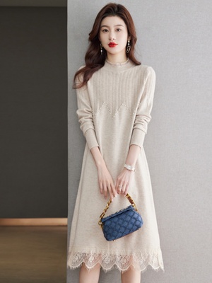 蕾丝领针织连衣裙女秋冬新款时尚内搭洋气高级感中长款打底毛衣裙