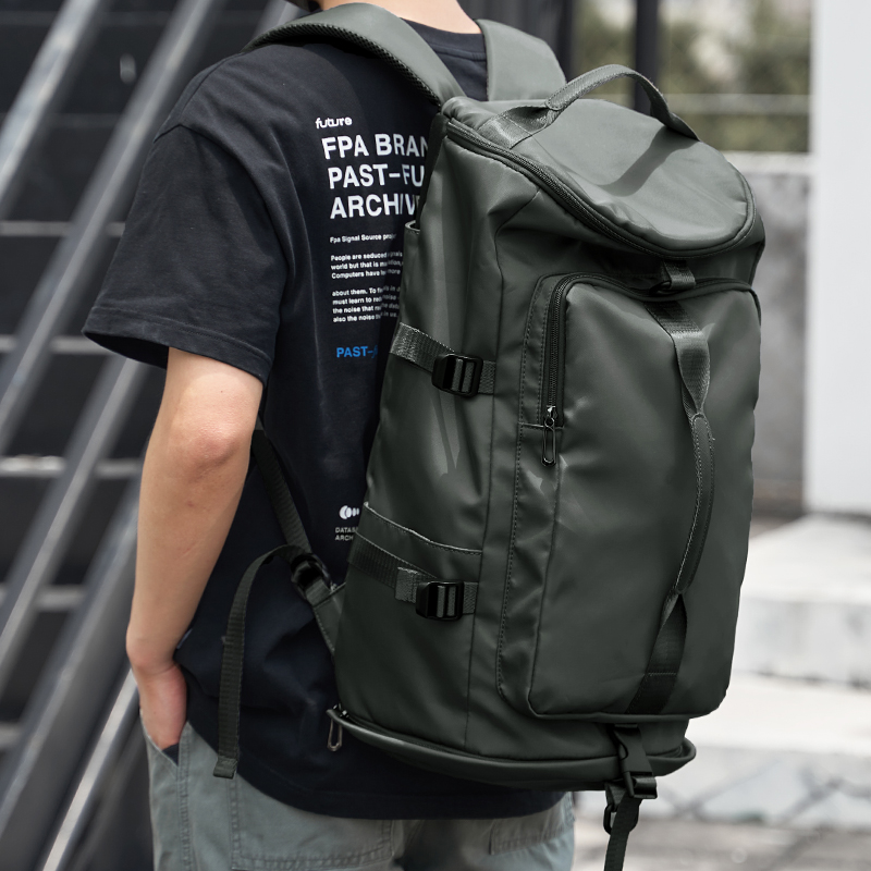 新款背包男士双肩包短途出差登机