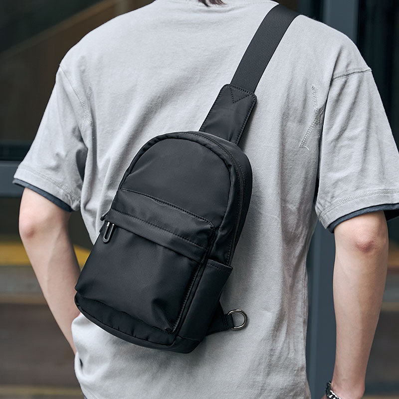 胸包男背包潮流休闲斜挎包小号简约斜挎包防水运动骑行挎包单肩包