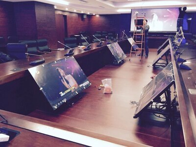 32-70寸通用液晶电视移动支架讲台矮推车主席台舞台落地反显支架