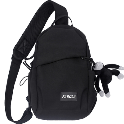 轻便斜挎包单色空间休闲