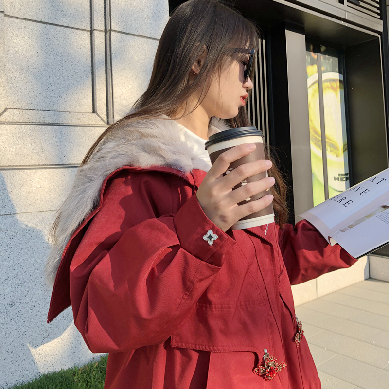 太子莲派克服獭兔毛内胆