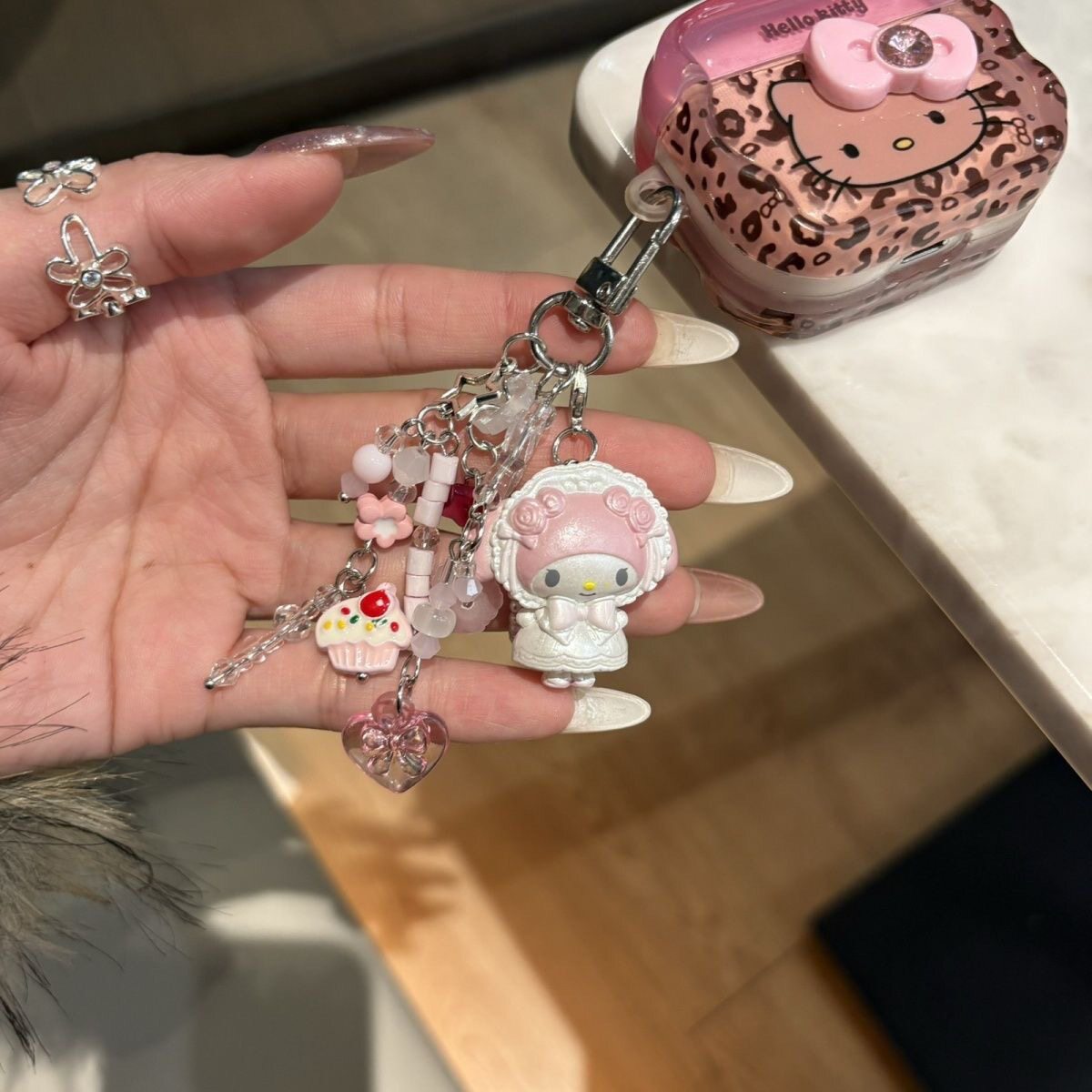 可爱甜品蛋糕三丽鸥美乐蒂手机壳挂件耳机ccd相机钥匙挂饰新款女