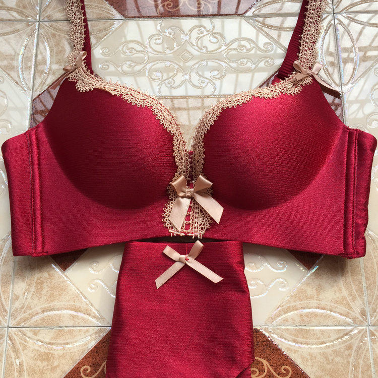 宫廷拉丝无钢圈聚拢无痕文胸日系少女士性感蕾丝内衣内裤套装薄款