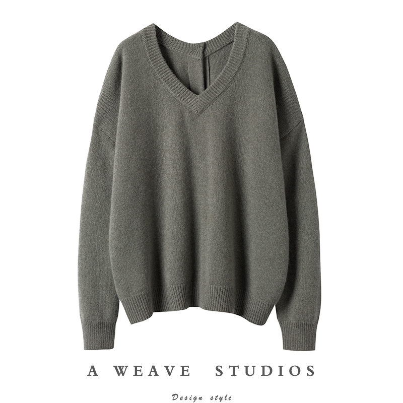 灰绿色大克重前后廓形羊绒毛衣
