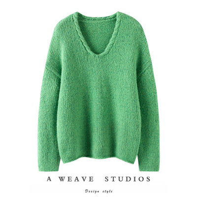 绒暖斯特官方〓绒+〓果绿色复古花纱绞花V领粗针羊绒衫毛衣上衣女