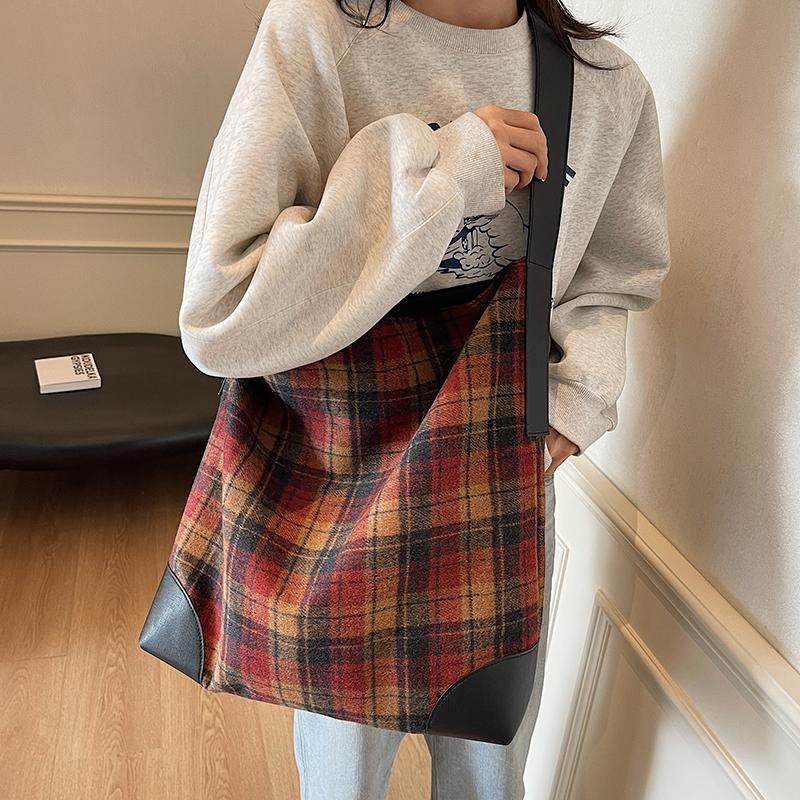 大学生时尚斜挎包女慵懒大容量通勤布袋复古休闲单肩包女小众包包,箱包皮具/热销女包/男包,通用款女包,淘宝优惠券,粉丝福利购,淘宝优惠卷