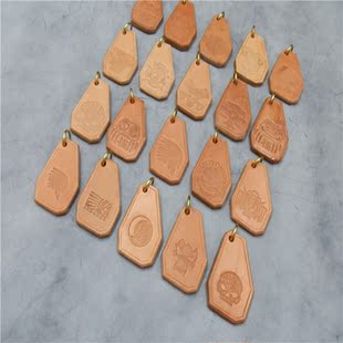 手工定制日本枥木昭南鞍革头层牛皮钥匙扣挂件小皮牌钥匙牌包挂件