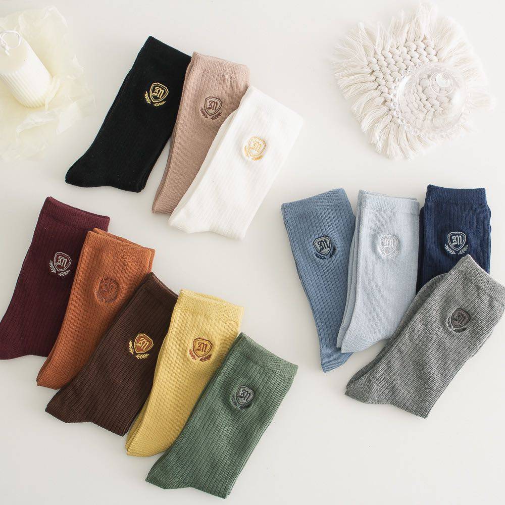 JK制服徽章袜子纯色中筒袜刺绣日系棉学院风学生春季定制黑色正版