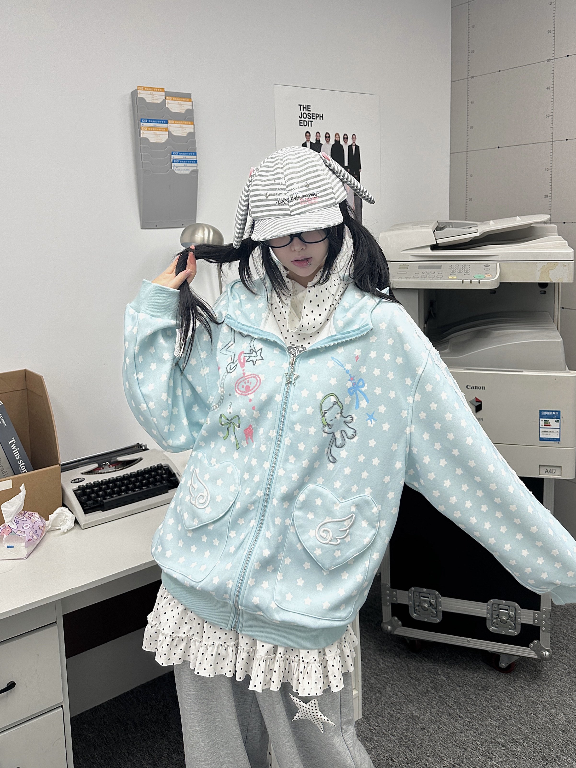 咖喱人春季新款波点可爱宅系宽松脸帽卫衣外套女上衣萌系休闲百搭,女装/女士精品,卫衣/绒衫,淘宝优惠券,粉丝福利购,淘宝优惠卷