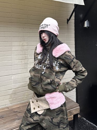 咖喱人美式复古迷彩粉色毛领连帽棉服外套女冬季保暖棉衣夹克上衣