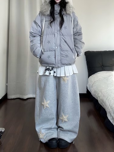咖喱人冬季新款星星印花袖子可拆卸毛领连帽棉服外套女保暖面包服