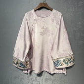 斜襟禅意衬衫 2026春装 国风重工刺绣喇叭袖 新中式 缎面宽松上衣 新款