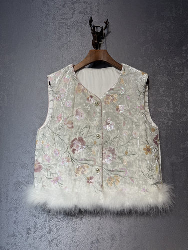 新中式国风重工真毛丝绒毛边坎肩马甲上衣女装2024年新款叠穿背心