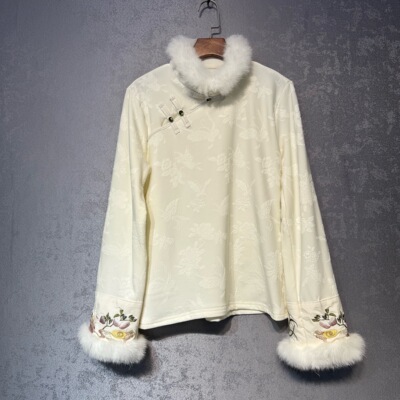 新中式国风兔毛领加厚上衣女宽松显瘦长袖刺绣提花斜襟真毛打底衫