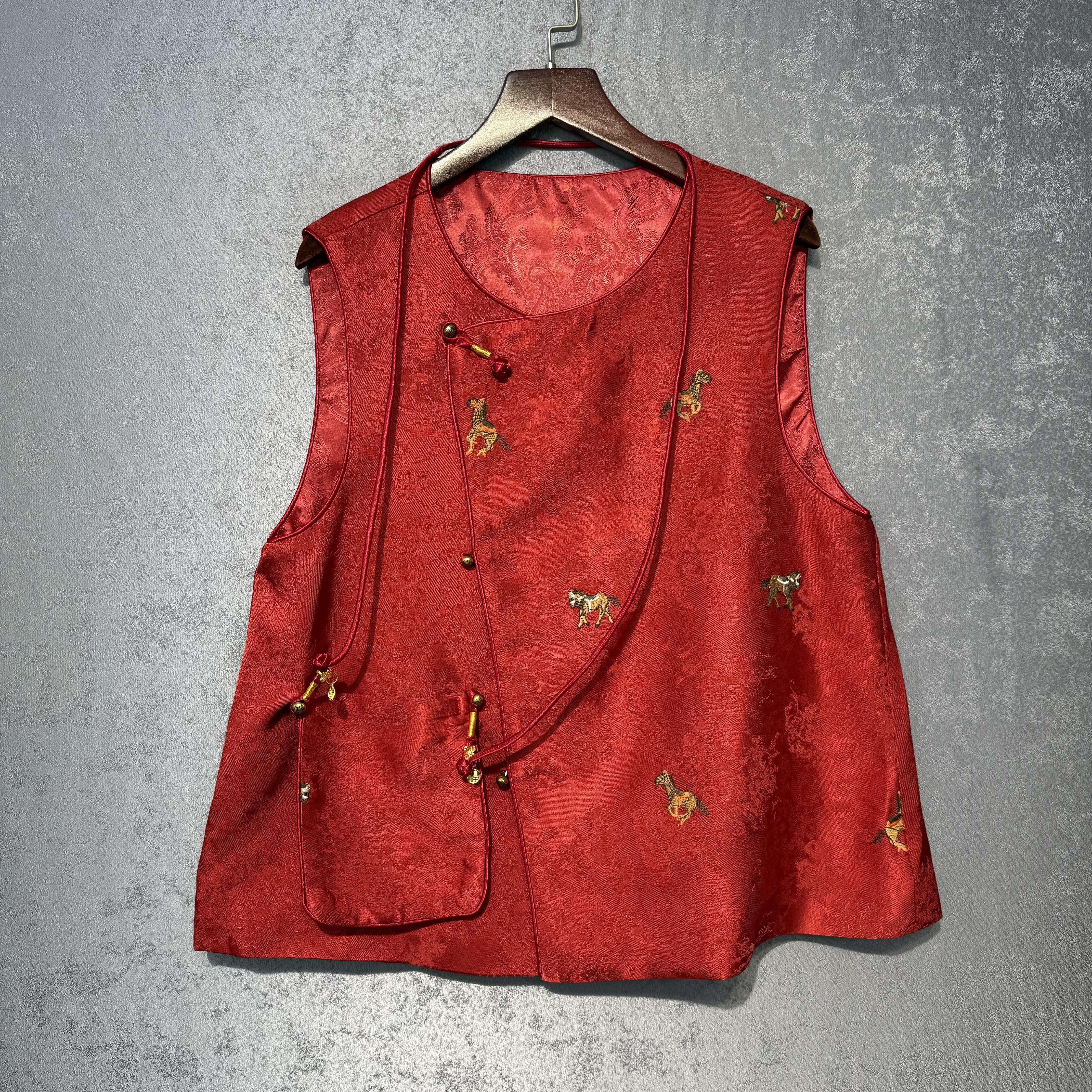 平安喜乐2026春季新款新中式显瘦国风气质中式刺绣复古马甲背心女,女装/女士精品,马夹,淘宝优惠券,粉丝福利购,淘宝优惠卷