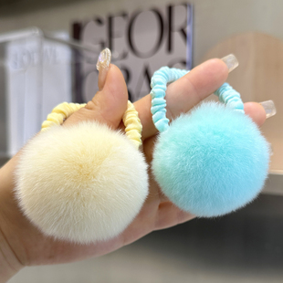 真獭兔毛绒球球头绳可爱简约百搭发绳弹力扎头皮筋发圈皮草头饰女