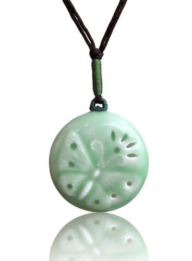 陶瓷现货原创镂空玲珑蝴蝶毛衣链